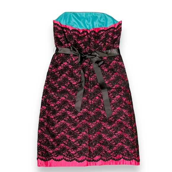 Cibeline Sariano Strapless Contrast Lace Mini Dress - Picture 2 of 7